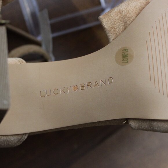 Lucky Brand Tan Knot Suede Stacked Heel Nacito Sandals - Picture 9 of 16